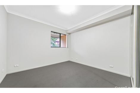 Property photo of 4/1-3 Howard Avenue Northmead NSW 2152