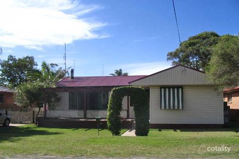 18 Golden Hill Ave, Shoalhaven Heads, NSW 2535