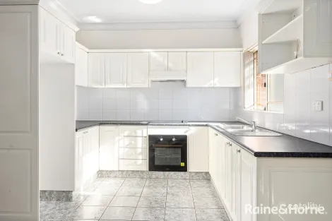 Property photo of 2/122-124 West Botany Street Arncliffe NSW 2205