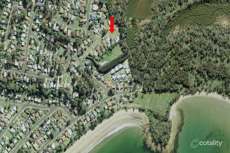 Property photo of 14 Iandra Road Surfside NSW 2536