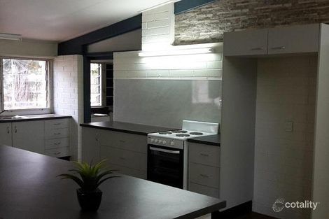 Property photo of 4 Carcoola Court Rocky Point QLD 4874