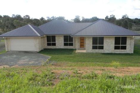 5 Willis Rd, Meringandan West, QLD 4352