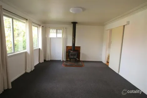 Property photo of 98 Miles Street Tenterfield NSW 2372