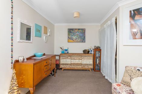 Property photo of 11 Springfield Place Forest Lake QLD 4078
