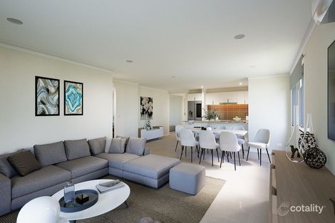 Property photo of 14 Langer Circuit Cranbourne VIC 3977