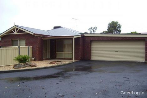 Property photo of 2/25 Ennor Place Kangaroo Flat VIC 3555