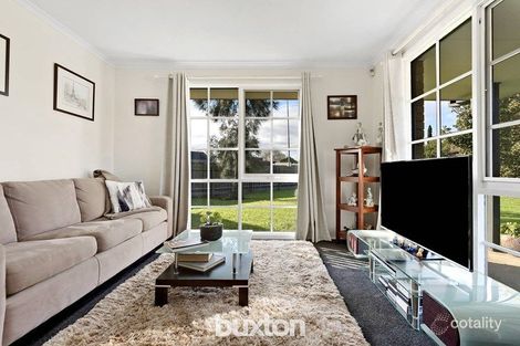 Property photo of 5 Longbeach Close Aspendale VIC 3195
