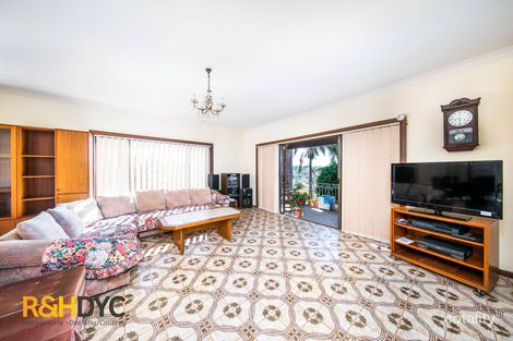 Property photo of 4 Forest Road Warriewood NSW 2102