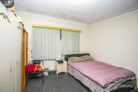 Property photo of 5 Beagle Place Belmont WA 6104