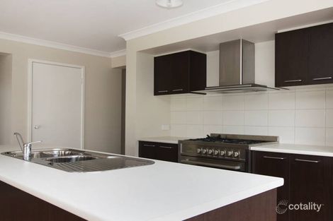 Property photo of 25 Manuka Grove Wyndham Vale VIC 3024