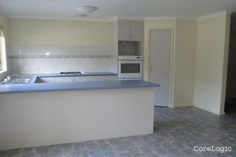 Property photo of 2/25 Ennor Place Kangaroo Flat VIC 3555