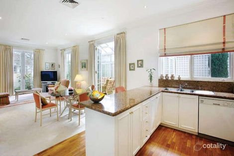 Property photo of 9 Torresdale Court Toorak VIC 3142