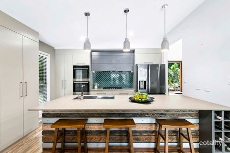 Property photo of 18 Flora Court Dundowran Beach QLD 4655