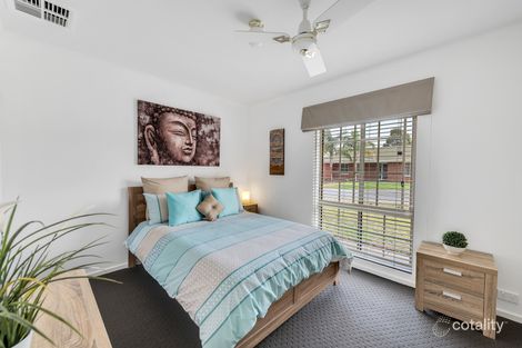 4 Iris Rd, Aberfoyle Park, SA 5159