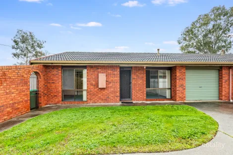 1/6 Burns Ct, West Wodonga, VIC 3690