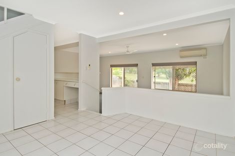 Property photo of 1/30 Stretton Drive Helensvale QLD 4212