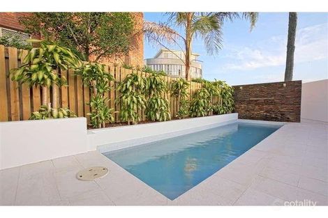 Property photo of 3/30 Ellis Street Kangaroo Point QLD 4169