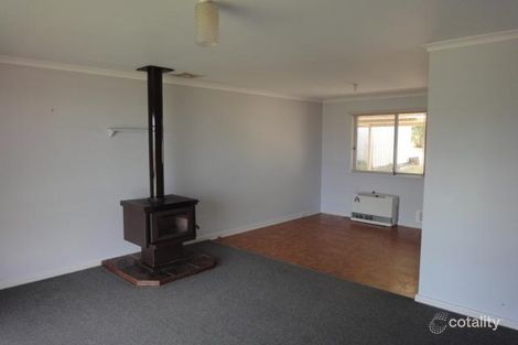 Property photo of 5 Narang Street Yakamia WA 6330