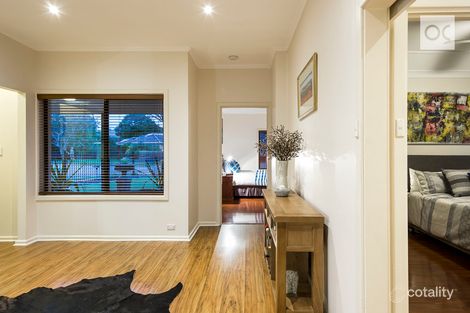 Property photo of 10 William Road Vale Park SA 5081