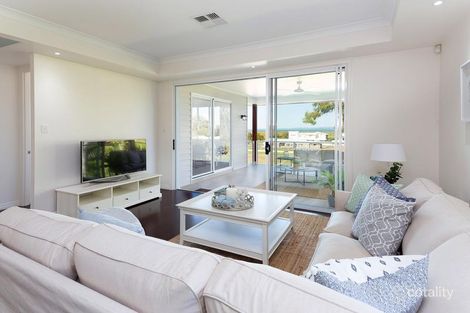 Property photo of 219 Wellington Street Ormiston QLD 4160