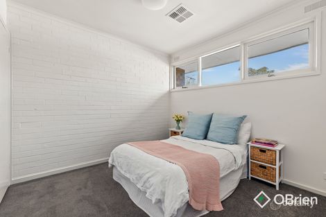 Property photo of 2/19-21 Fairway Street Frankston VIC 3199