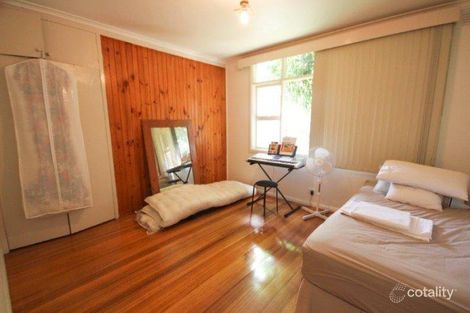 Property photo of 25 Jacana Avenue Templestowe Lower VIC 3107