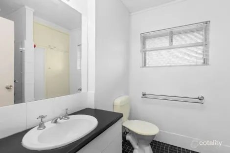 Property photo of 6/76 Gladstone Road Highgate Hill QLD 4101