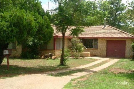 Property photo of 27 Brigalow Avenue Dubbo NSW 2830