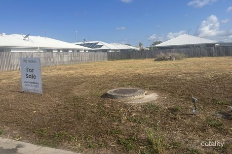 171 Whitehaven Dr, Blacks Beach, QLD 4740