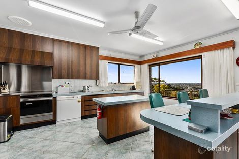 Property photo of 57 Lake Terrace East Mount Gambier SA 5290