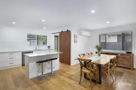 Property photo of 25 Housden Place Taranganba QLD 4703