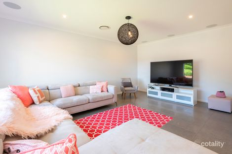 Property photo of 20 View Line Terrace Hope Island QLD 4212