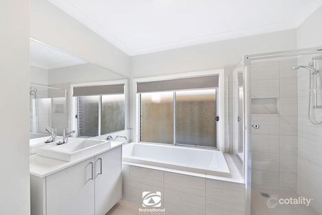 Property photo of 8 Parrott Street Elderslie NSW 2570