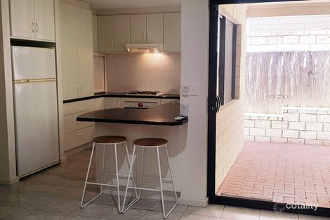 Property photo of 1/52 Davey Street Mandurah WA 6210