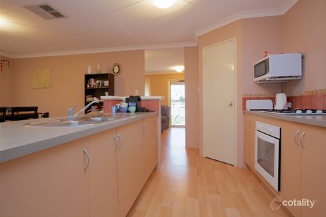 Property photo of 27 Bancombe Crescent Ellenbrook WA 6069