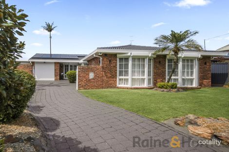 Property photo of 7 Richmond Close St Johns Park NSW 2176