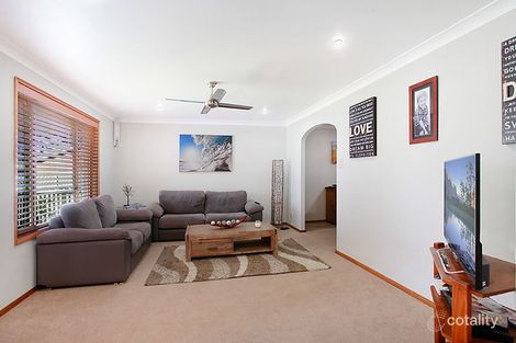 Property photo of 22 Ulooloo Road Gwandalan NSW 2259