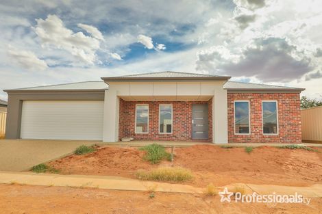Property photo of 41 Karalanza Drive Mildura VIC 3500