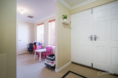 Property photo of 34 Farmaner Parkway Ellenbrook WA 6069