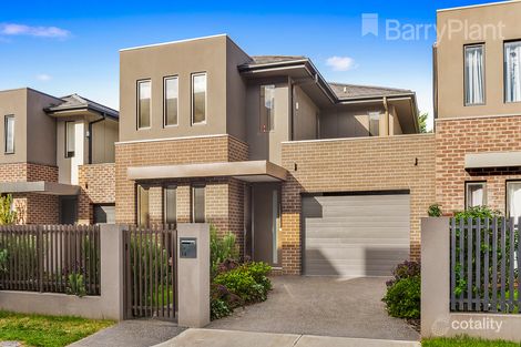 Property photo of 14 Collared Close Bundoora VIC 3083