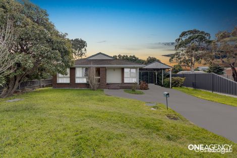 Property photo of 12 Carinza Avenue Altona Meadows VIC 3028