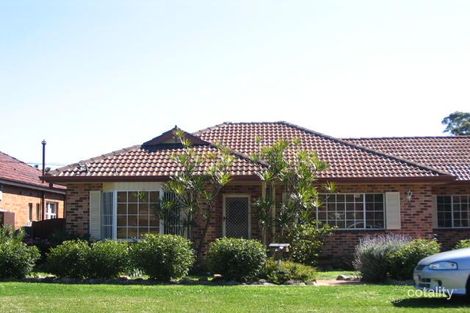 Property photo of 4 Kings Place Beverly Hills NSW 2209