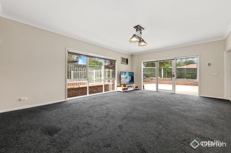 Property photo of 11 Merton Court Endeavour Hills VIC 3802