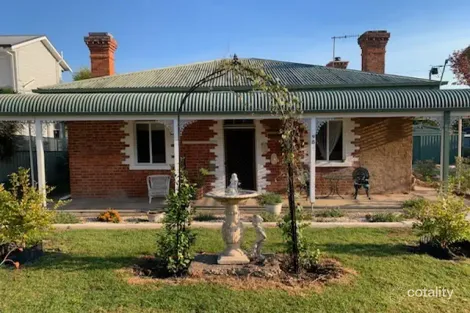 98 Towong Rd, Corryong, VIC 3707