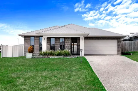 2 Grandvue Rise, Wondunna, QLD 4655