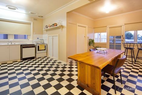 Property photo of 262 Borella Road East Albury NSW 2640