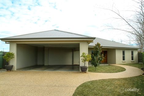 Property photo of 7 Lago Court Dubbo NSW 2830