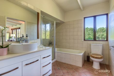 Property photo of 787 Upper Brookfield Road Upper Brookfield QLD 4069