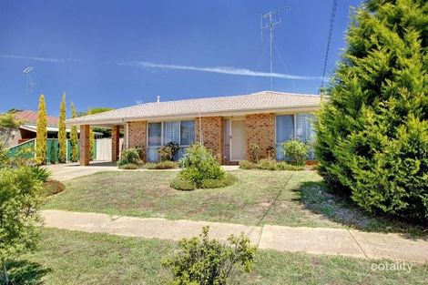 5 Dean Dr, Broadford, VIC 3658