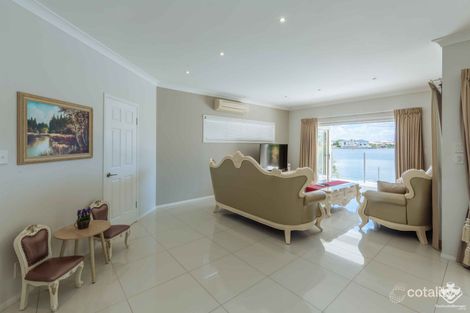 Property photo of 1 Clipper Boulevard Clear Island Waters QLD 4226